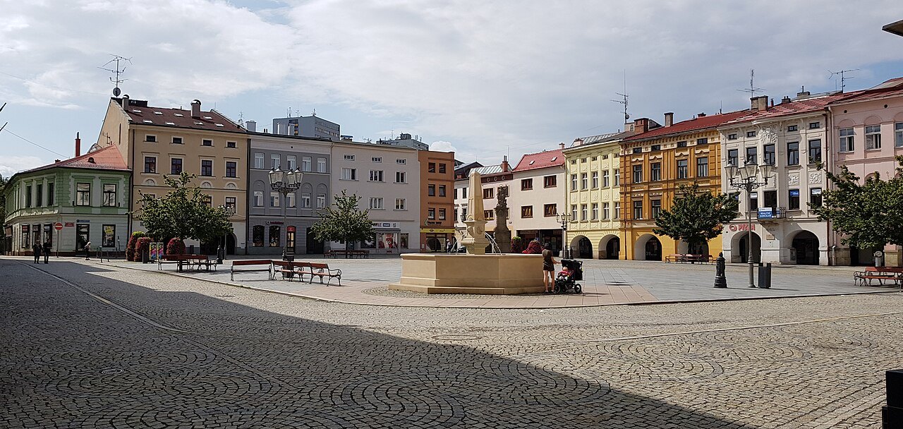 Vánoční trhy Frýdek-Místek 2026: Adventní městečko od 29. 11., program a kluziště zdarma
