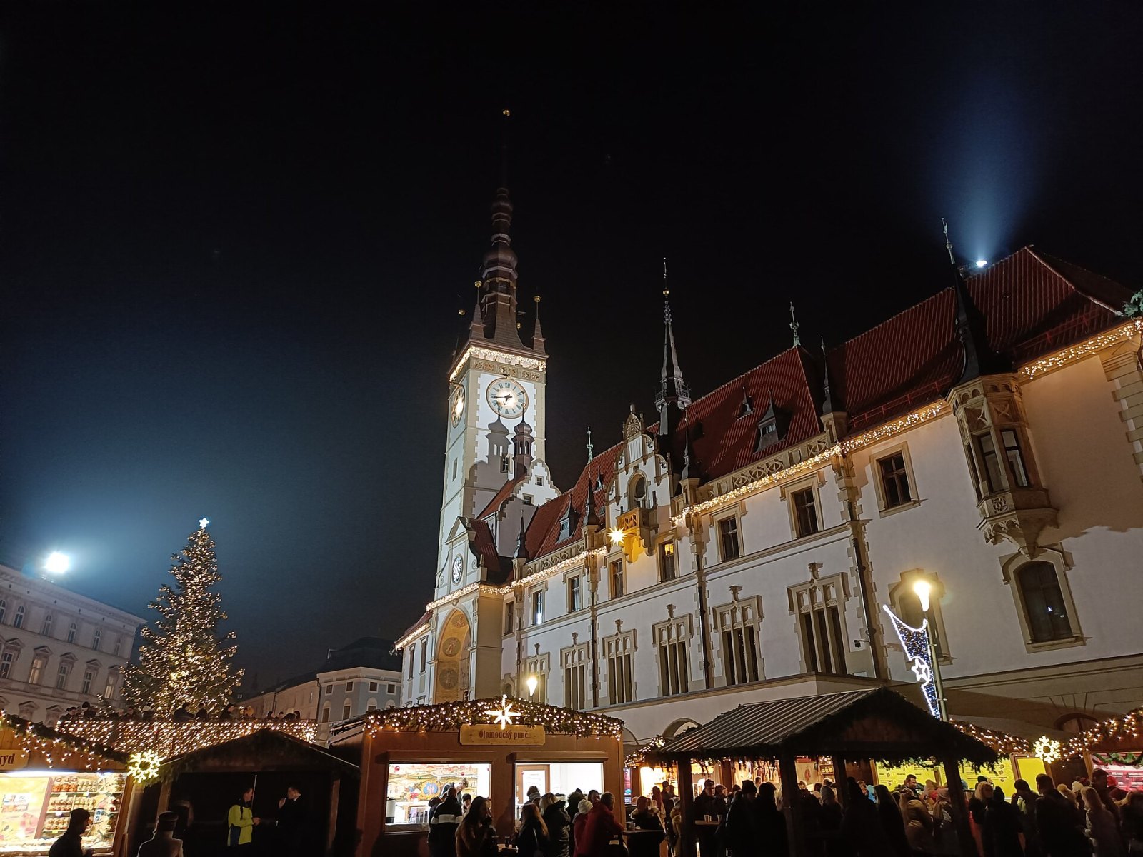 Vánoční trhy Olomouc 2026: Horní a Dolní náměstí pod sloupem UNESCO